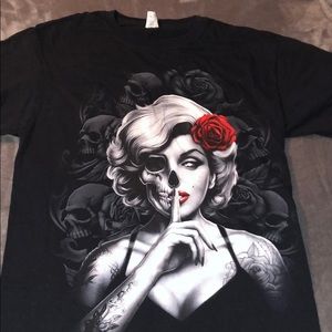 💕Black Marilyn Skull Tee BOGO